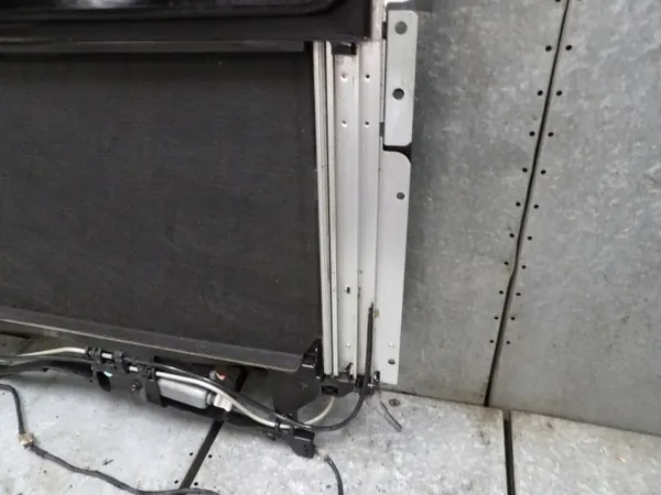 Jeep OE Schievedak OEM SZYBERDACH JEEP WK 05-10 image 5