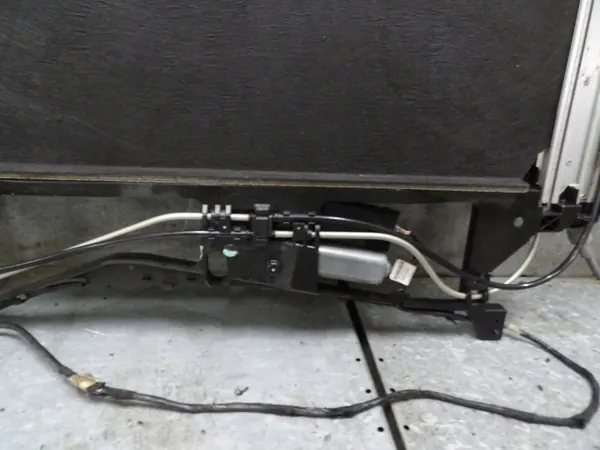 Jeep OE Schievedak OEM SZYBERDACH JEEP WK 05-10 image 7