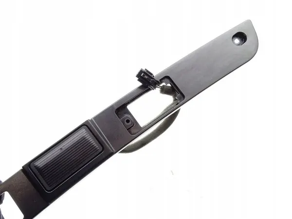 Garniture Hayon SsangYong Tivoli OEM 83880-35000 image 5
