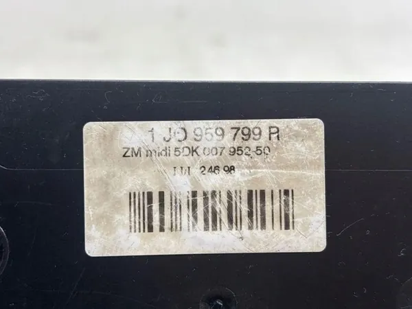 VW Comfortmodule OEM 1J0959799R voor Passat B5 image 5