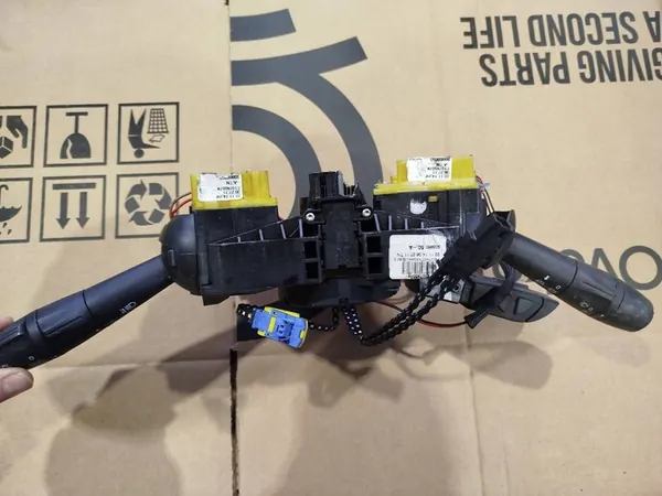 VIVARO TRAFIC Kombischalter OEM 93868050 image 2