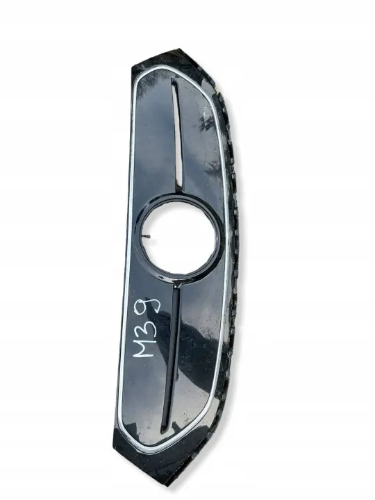 Mercedes H243 EQA Grill OEM MGB649 - Liten Spricka image 2