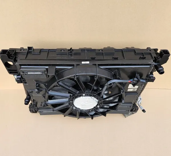 KOMPLET CHŁODNIC MERCEDES EQE 350 4MATIC AMG 53 4MATIC image 5