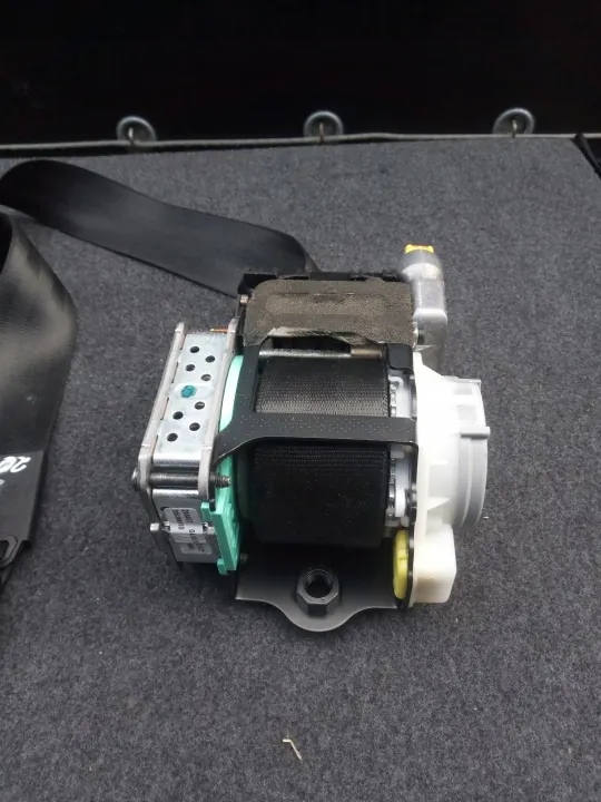 OEM 8T0857705B Front-Sicherheitsgurt für Audi A5 8T Coupé image 4