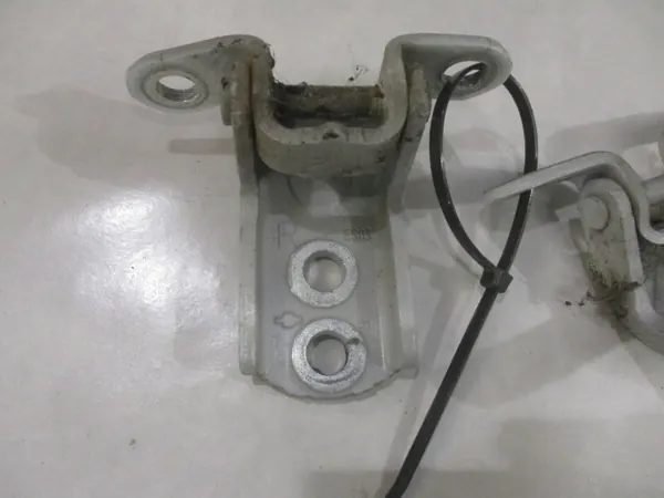 OEM COE818 Bisagra Puerta Delantera Derecha Nissan Qashqai image 5