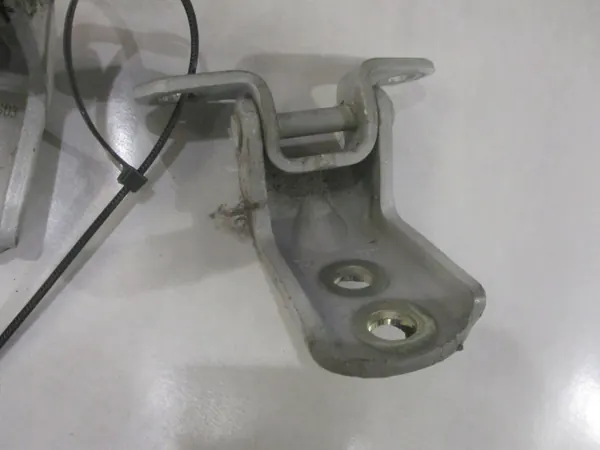 OEM COE818 Bisagra Puerta Delantera Derecha Nissan Qashqai image 6