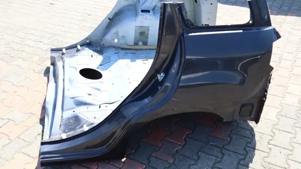 Garde-boue arrière gauche OEM 666ACM666 Fiat 500L Living image 3