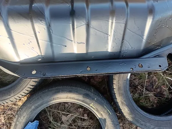 Réservoir de carburant Nissan Terrano II OEM image 6