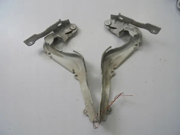 Bisagra de capó Citroen C3 OEM 9812778580A 9812778480A image 3