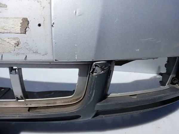 Parachoques delantero Audi A4 B6 Sedan Kombi Plata OEM 8E0807103F image 4