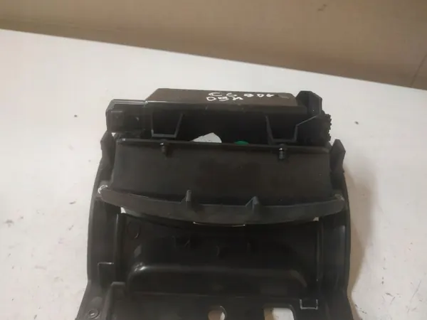 Cendrier arrière d'occasion OEM JUT63398 Citroen C6 image 4