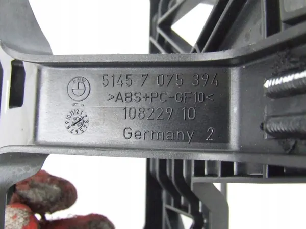 Radio Frame OEM 7075394 voor BMW E90/E91/E92/E93 image 3