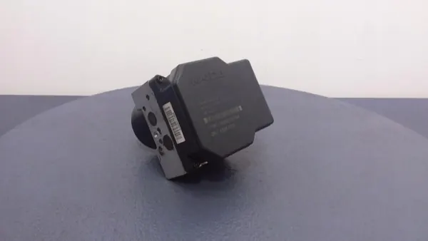 Pompe ABS Hyundai d'occasion OEM 58900-2E150 Tucson I image 2