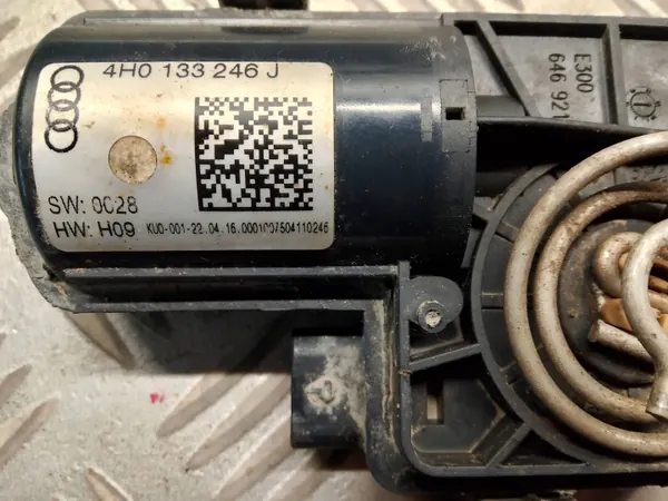 Audi Abgasklappen-Aktuator OEM 4H0133246J - Gebraucht image 3