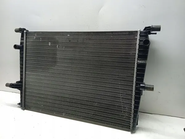 Radiador de agua Renault Fluence 1.6 16V image 2