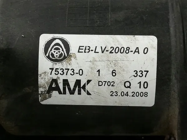 BMW E60 luchtveringcompressor OEM 6785505 image 4