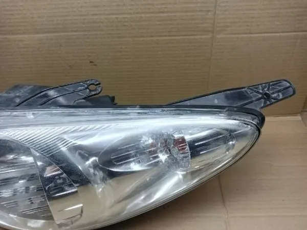 Lámpara Delantera Izquierda Hyundai i20 92101-4P000 image 4