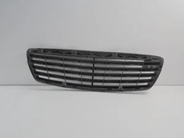 MERCEDES E W211 Grill Front image 4