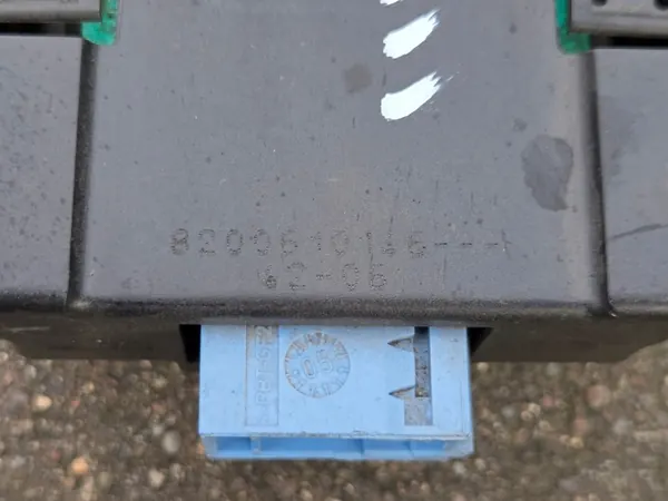 Renault handremknop OEM 8200610146 voor Scenic II image 3