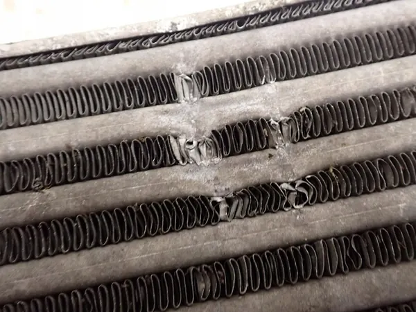 Intercooler MERCEDES C-KLASA W204 2007- A2045000100 image 4