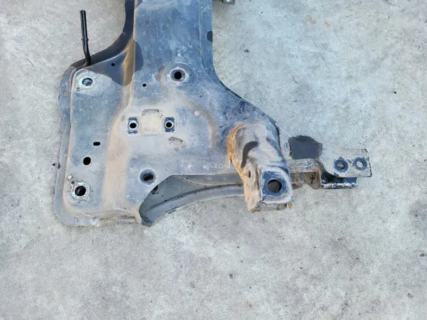 OEM PRKA114221657131 Vorderachsträger für Opel Corsa E image 3