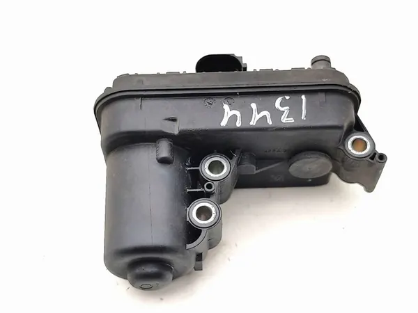 Audi Q3 F3 2019 Atuador elétrico do turbocompressor 04E145725CE image 2