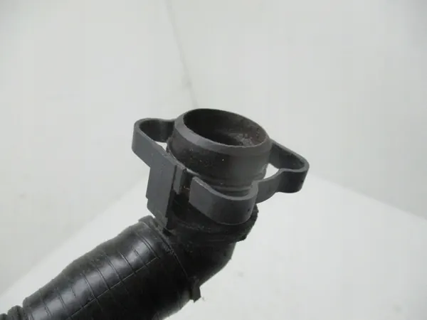 Audi Q7 A4 3.0 TFSI CJW Entlüftungsrohr 06E103217AD image 5