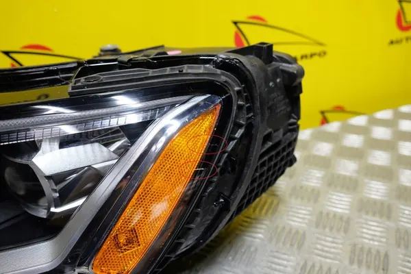 AUDI Q7 SQ7 2020 FAROL ESQUERDO FULL LED image 5