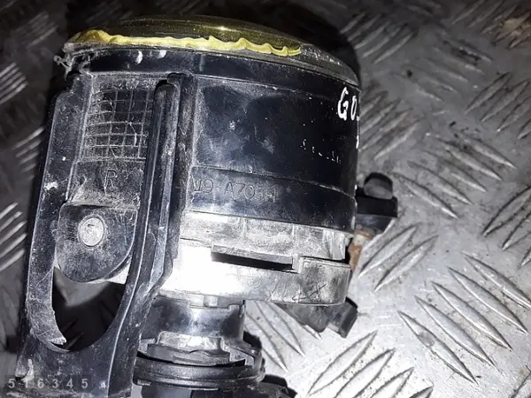 Luz antiniebla VW Golf V OEM 19a705h - Pieza usada image 3