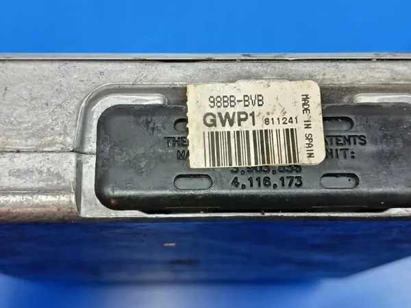 Ordinateur Moteur Ford Mondeo MK2 2.0 OEM 98BB-12A650-BVB image 4