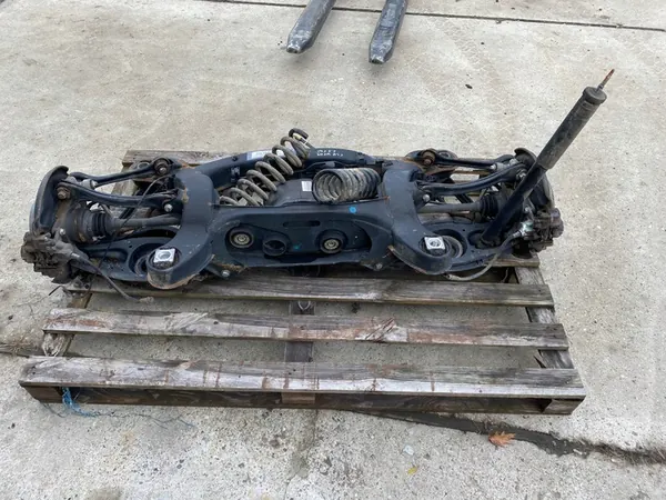 Conjunto de suspensão traseira Mercedes CLK W209 2.2CDI image 2