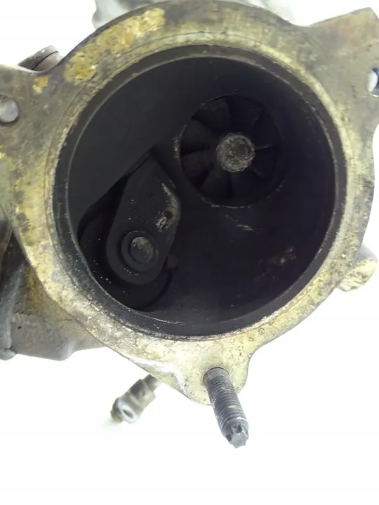 Turbocompresor Mercedes Clase C W204 1.8 CGI image 5