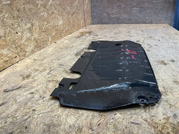 Renault Clio III 05-12 Motor Sköld Framsidan image 3