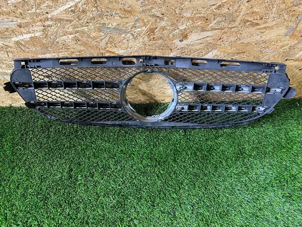 GRIGLIA RADIATORE MERCEDES E-CLASS 212 image 4