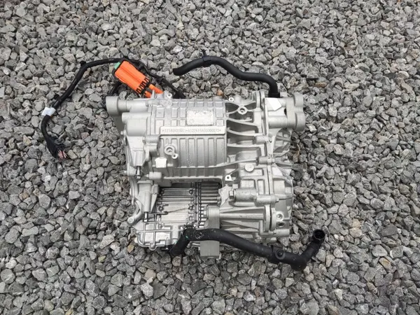 Motor elétrico MG4 OEM TZ180XS0951 - Usado image 8