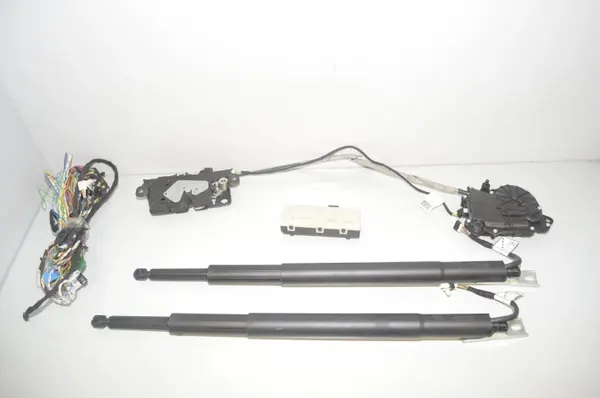 Kit apertura automática maletero BMW 7357112 3 TOURING G21 image 2