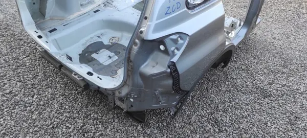 Panel de suelo trasero Suzuki OE FRGHYEJUYTRE image 6