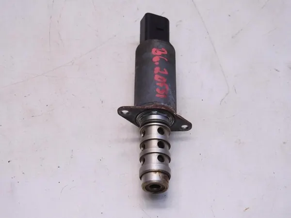 Kamaxelsensor OEM 87654321 för VW Passat B6 2.0 FSI image 5