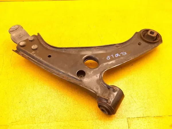 Volvo XC40 Braccio di Controllo Anteriore Sinistro 32221283 image 2