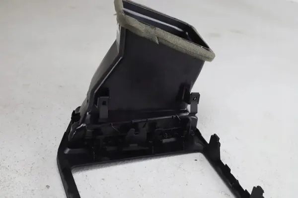 Consoles d'admission d'air VW 3CN858418J 3.6L Essence 2021 image 1