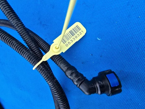 SKODA KODIAQ Tuyau de lave-glace Pare-chocs Avant image 3