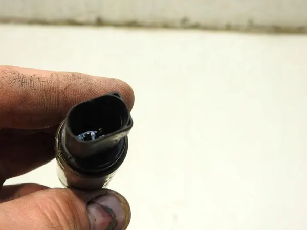 Aikakennosensori Audi A6 C6 3.2 FSI 06E109257F image 4