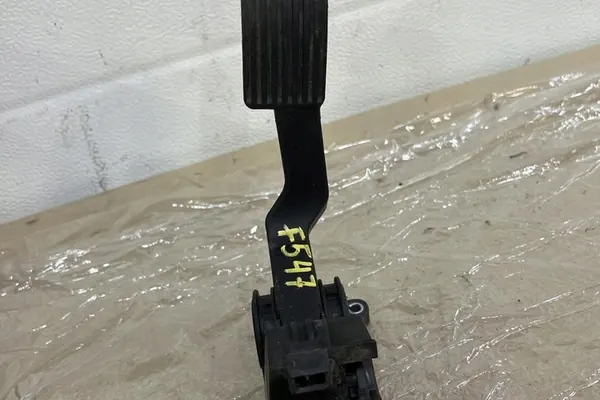 Gaspedaal MERCEDES-BENZ VITO FURGON (W447) 2015 A9013000404 image 2