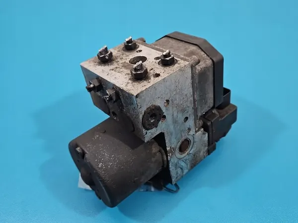 Pompe ABS VW Passat B5 2000-2005 OEM image 1