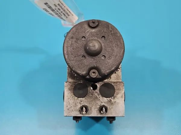 Pompe ABS VW Passat B5 2000-2005 OEM image 9