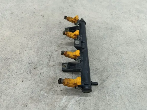 OEM 9655833580 Rail de inyección para Citroen C3 II 1.4 image 6