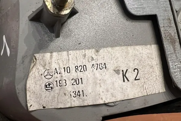 Parte posteriore AUDI 100 A2108204764 image 2