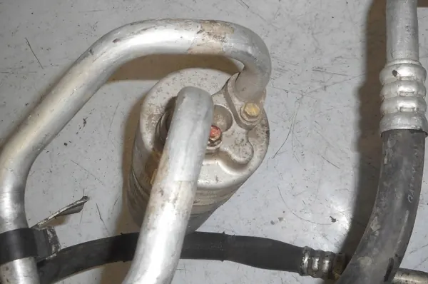 Renault Trafic II Klima-Trockner OEM 93856084 - Gebraucht image 3