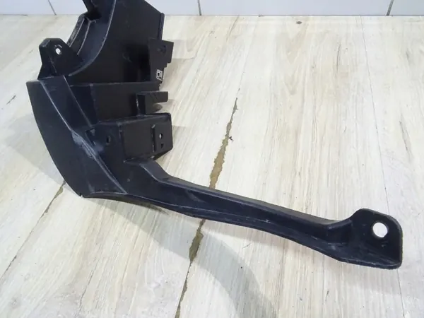 MERCEDES ML W166 11- Suporte de para-choque dianteiro direito A1668852624 LLU image 3