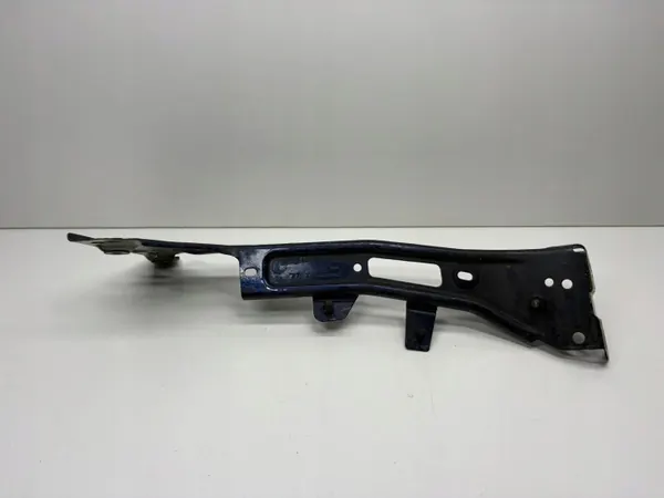 Support de garde-boue avant droit Audi A4 B9 OEM 8W0821136C image 2